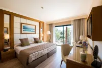 PortAventura Hotel - Includes unlimited access PortAventura Park & 1 access Ferrari Land