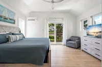 Latitude Adjustment Walk to Beach & Dining!
