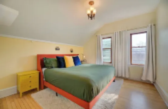 Stunning Brewers Hill Retreat with 2 bedrooms & 1 bath