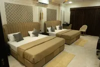 Govind Palace Restaurant and Resort Hotels in Khargone