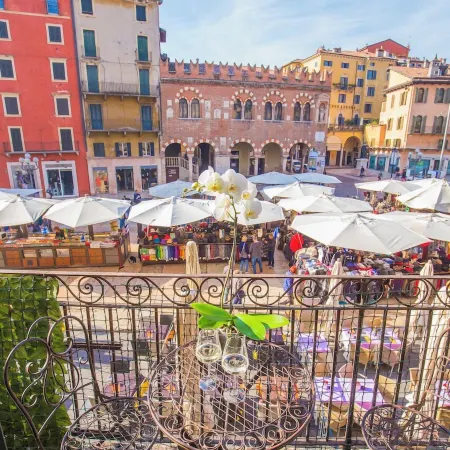 Corte Realdi Suites Piazza Erbe