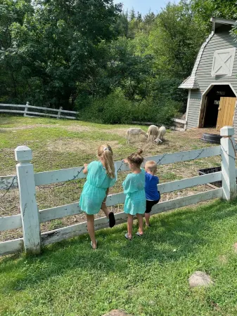 Grimstad Chalet at Nordic Village<br> Отели в г. Glen