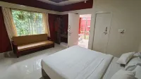 Golden Hill Resort