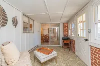 Modern Comfort & Convenience – 3BR Home Next to Juniata College!