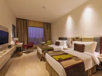 Pride Elite, Phaltan Hotels in Satara