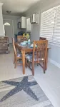 Beach time! Walk/Bike to Beach,Restaurants,Shops,fenced large backyard-sleeps 4