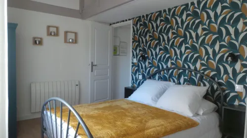 Little house in a hamlet in the Limousin countryside. Hotel a Bersac-sur-Rivalier