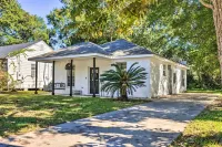 Modern and Chic Gulfport Escape Walk to Beach! - Beach