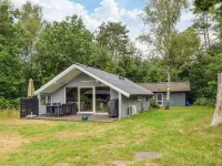 6 Person Holiday Home in Ebeltoft