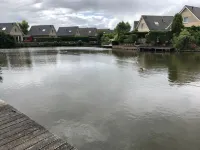 House on the waterfront and 5min walk from the IJsselmeer 메뎀브릭 호텔