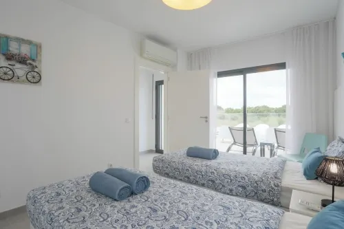 Detached Villa w/ Outdoor Kitchen & Private Swimming Pool near City & Beach