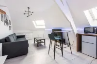Studio Paris Hotels near ABBEVILLE RAILWAY STATION