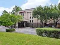 Hampton Inn Austin-North at IH-35 and Hwy 183 Hotels near North Loop