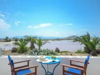 โรงแรม ทรี เลคส์ โรงแรมใกล้หาด Plaka Beach