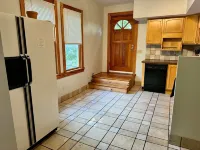 Free Parking - Prime Location - Downtown