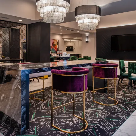 Hampton Inn & Suites Winston-Salem Downtown