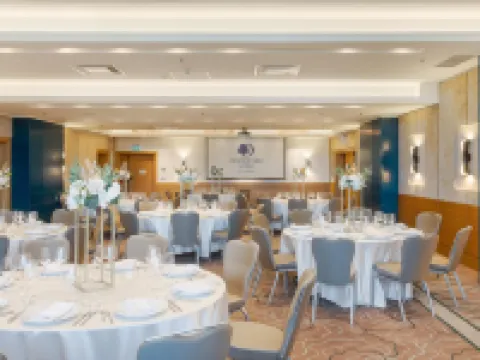 DoubleTree by Hilton Oradea Hotels in Oradea