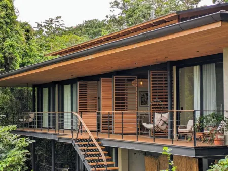 Casa Ibu 4 Br Ocean Breeze Luxury Villa with Private Pool and Lush Gardens