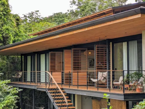 Casa Ibu 4 Br Ocean Breeze Luxury Villa with Private Pool and Lush Gardens