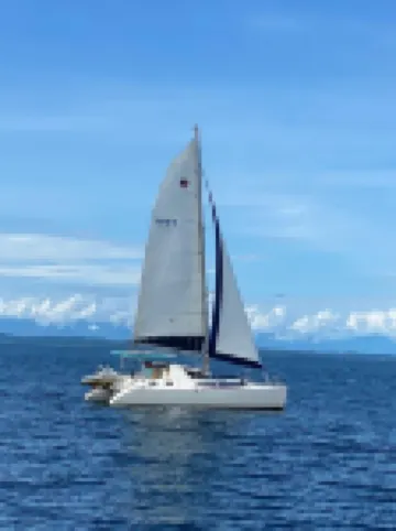 3 Bedroom SailCatamaran  in Marathon. Vacation on the Move.