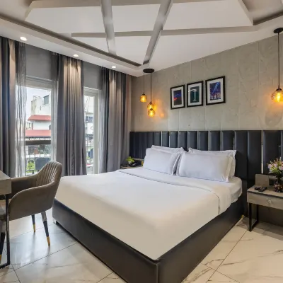 Azora by Cherish Hotels near Pashim Vihar