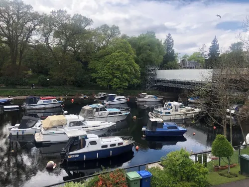Loch Lomond Riverside Apartments Hotels in Balloch