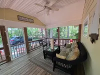 Charming 4-bedroom house in enjoyable Bethany West Community, one mile to beach.