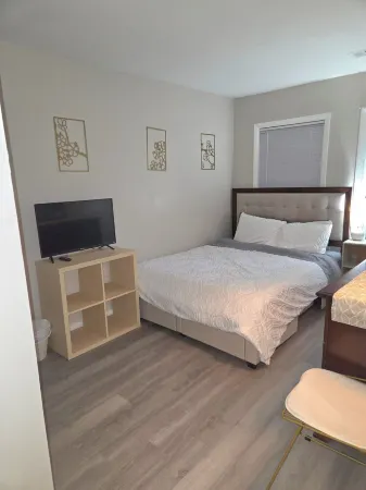 3 Bedroom 2 Bathroom Cozy, Condo in Laurel, Maryland - Central Location Отели в г. Юг Лорел