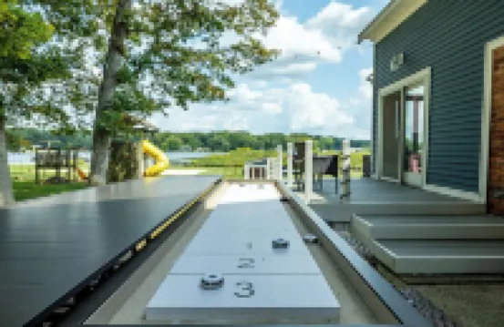 Luxury Lakefront Home: Hot Tub l Beach l Sleeps 15