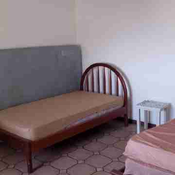 Large apartment, sea view with Wi-Fi Rooms