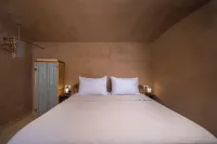 Enjoy the beauty of simplicity! Hotels in Symi