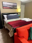Cozy, Private Suite in Bedford — Bed, Laundry,kitchenette and Self Check in 로킹엄 호텔