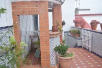 Historic Downtown house house Not Shared