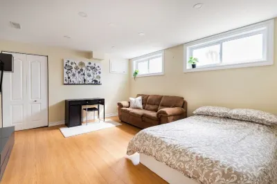 Cozy Urban Getaway Hotels near The Village at Black Creek