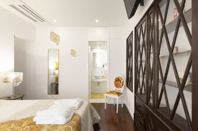 4 bedroom apartment on the city's main avenue Hotel a 