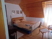 Haus in Ruhiger Umgebung Hotels in Balatonfoldvar