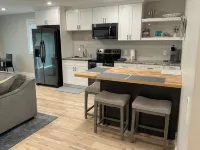泊岸克林頓河船屋船庫及遊艇碼頭