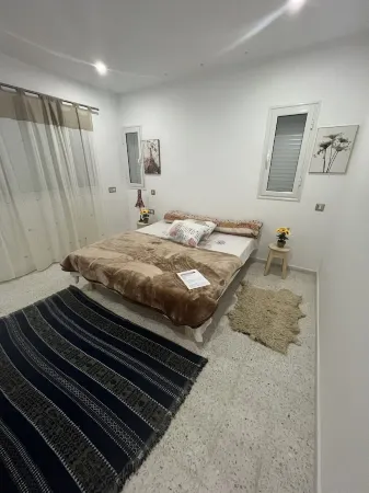 Quiet family villa Отели в г. Джерба