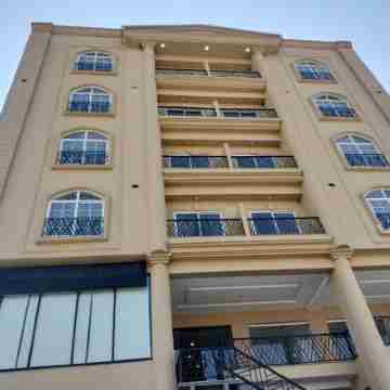 2 Bed lounge Fully Furnished Brand New Apartment on Daily rents Hotel Exterior