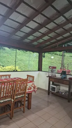 Espetacular Propriedade 5 min do Centro Gastronômico da Cidade de Miguel Pereira Отели в г. Мигел-Перейра