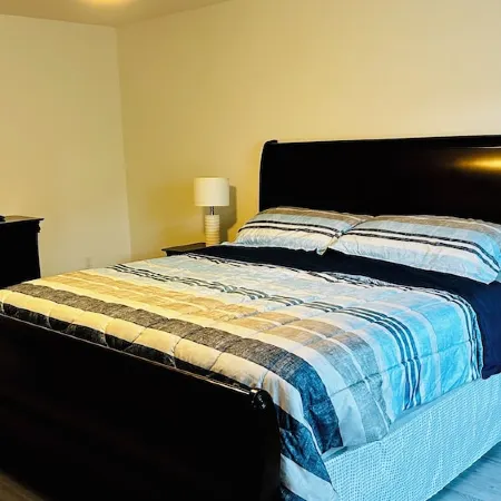 Cozy 3-bedroom house in quiet & scenic Palm Coast