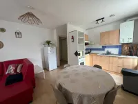 Michel Ange F3 apartment with private parking 200 meters from the spa