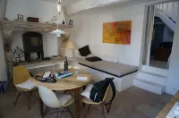 Drôme Provençale Maison de Charme Hotel a Taulignan