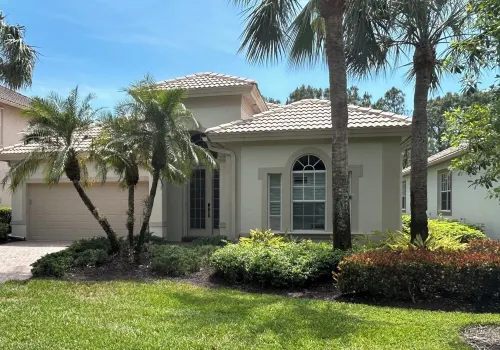 Charming 2-bedroom house with WiFi, AC in fabulous Bonita Springs