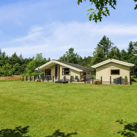 "Arvi" - 30km from the Sea Hotels in Arrild