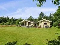 "Arvi" - 30km from the Sea - Hot Tub
