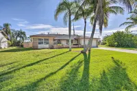 Modern Port St Lucie Home w/ Private Outdoor Oasis - balcón