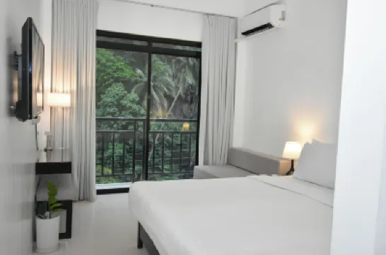 BonBob Inn Hotels near TownSquare