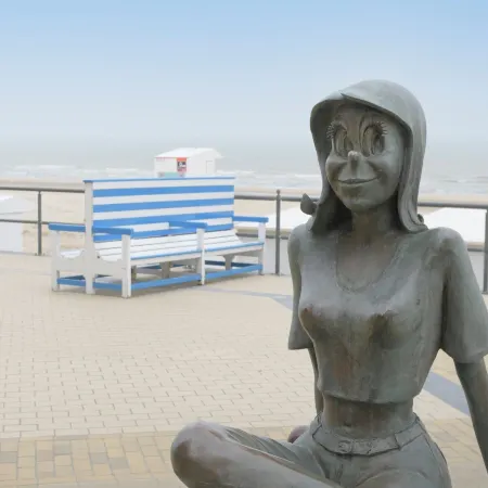 Studio in Middelkerke with Sea View