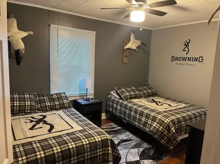 Premier lodging at Reelfoot lake , First class upgrade!